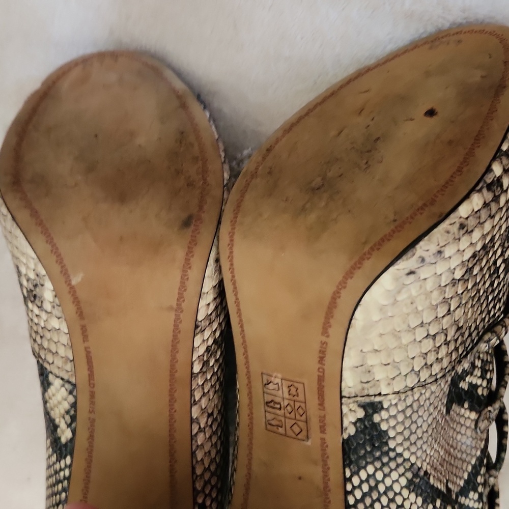 EUC! Karl Lagerfeld Snakeskin Patterned Women's Ankle Boots - Picture 8 of 10